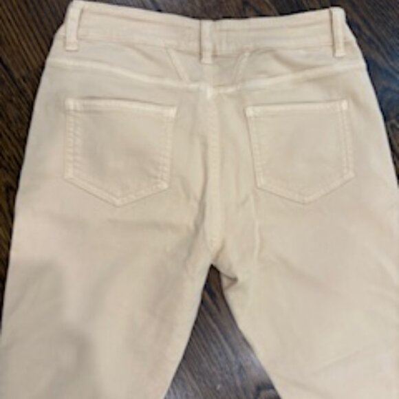 Like New Closed denim in soft butter colour sz 26 - Picture 13 of 14